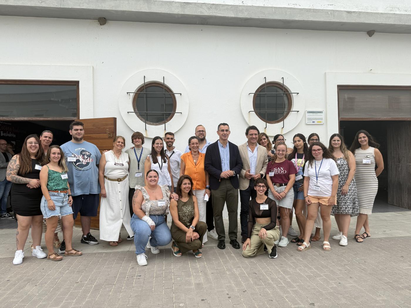 La Junta impulsa en Barbate un programa para formar a jóvenes en gestión administrativa