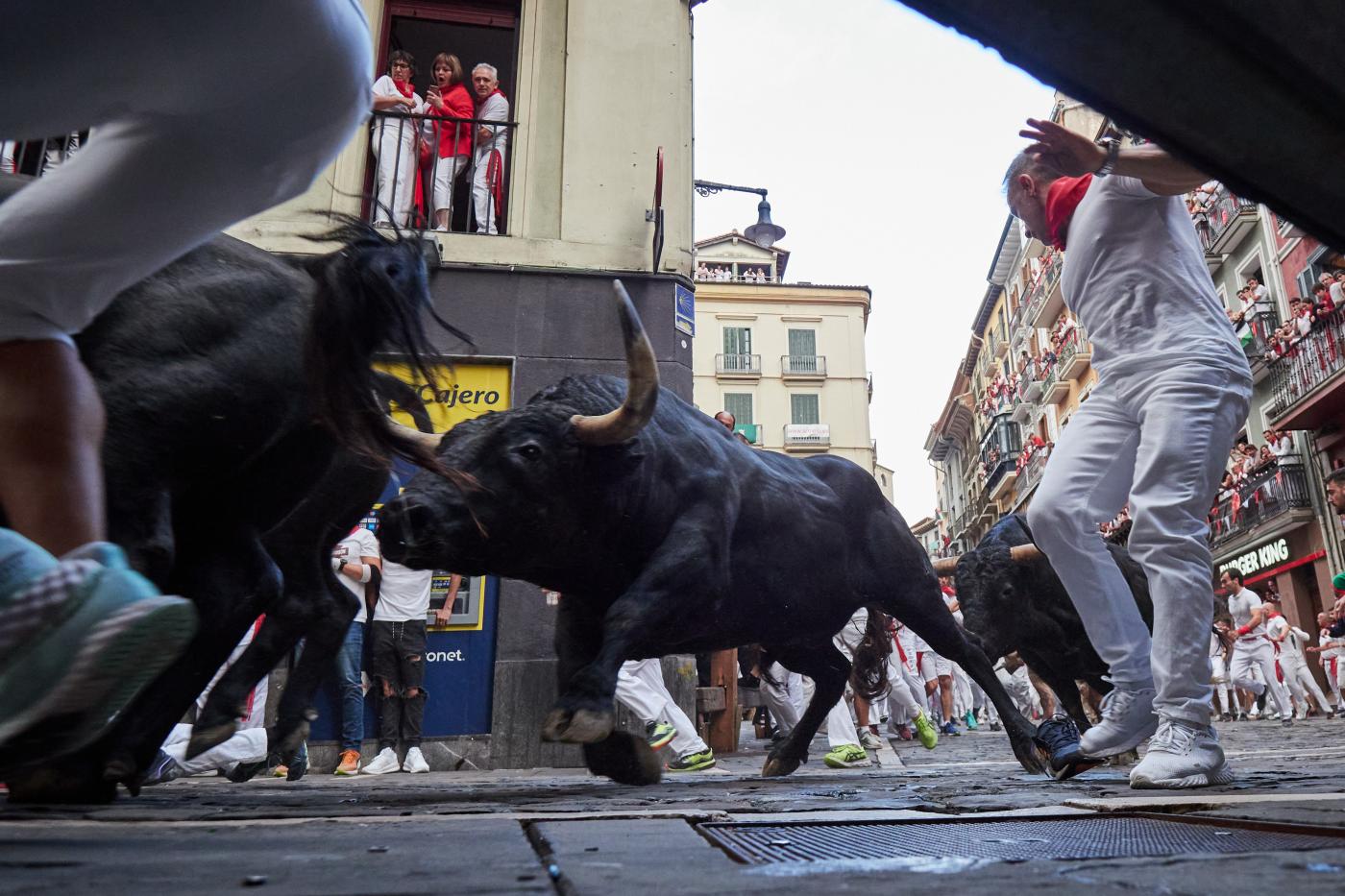Veloz y multitudinario quinto encierro de los Sanfermines, protagonizado por Jandilla