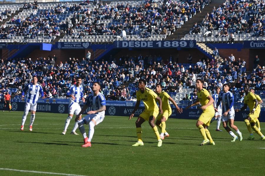 Afición del Decano en el Nuevo Colombino. - VH