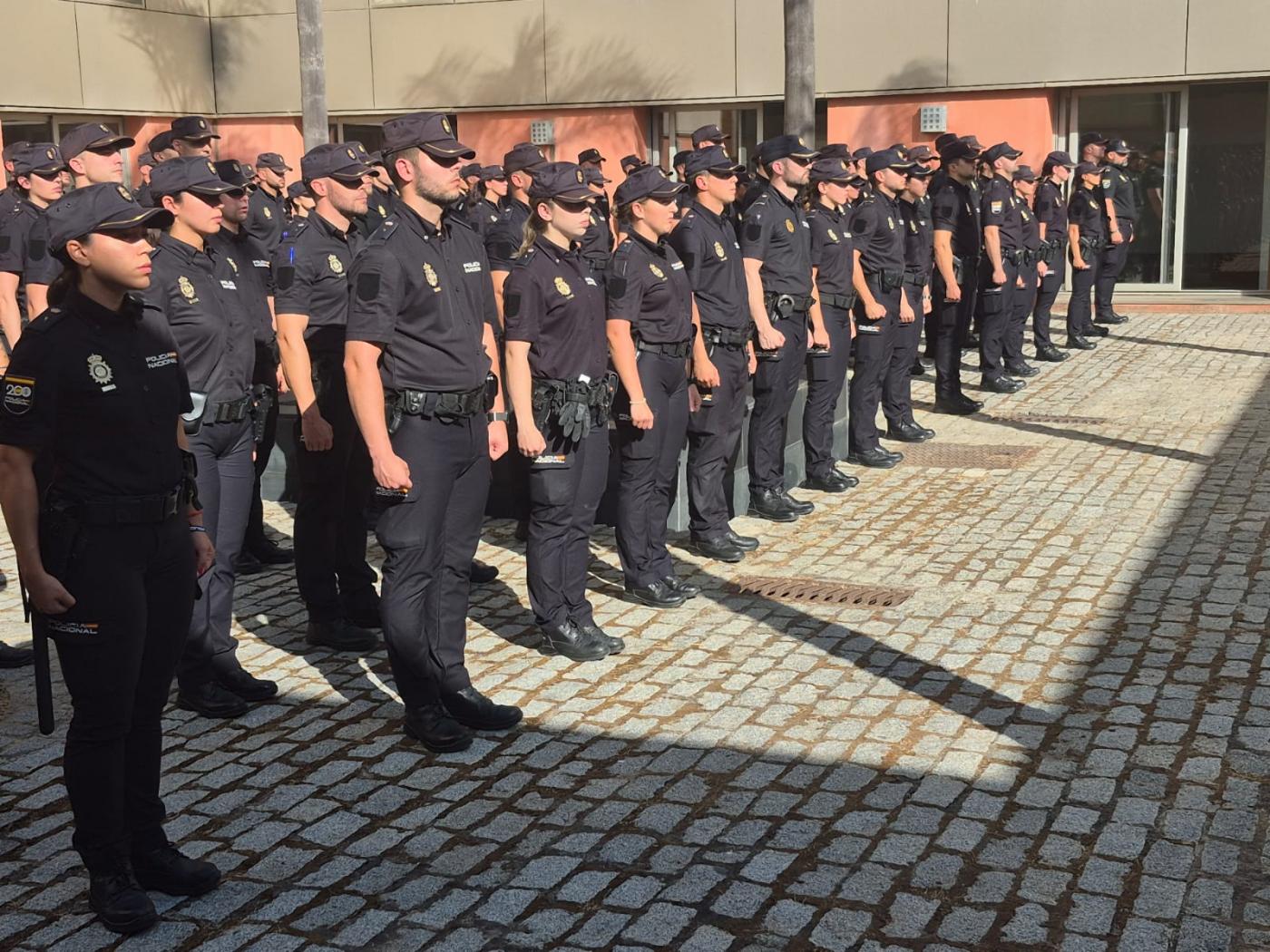 99 policías en prácticas comienzan a prestar servicio en Algeciras y La Línea