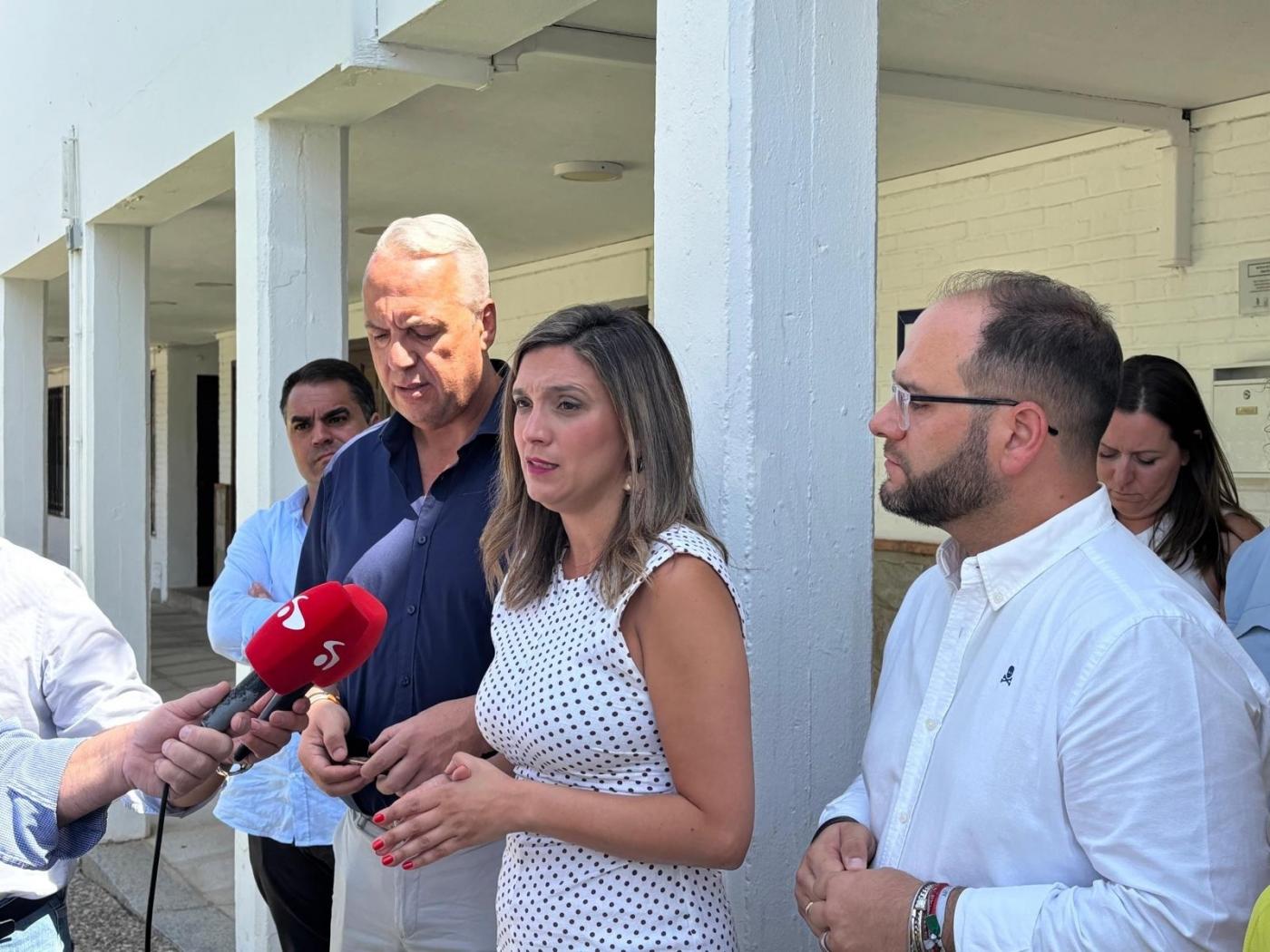 El PSOE-A demanda el arreglo de la A-405 en un acto en Castellar