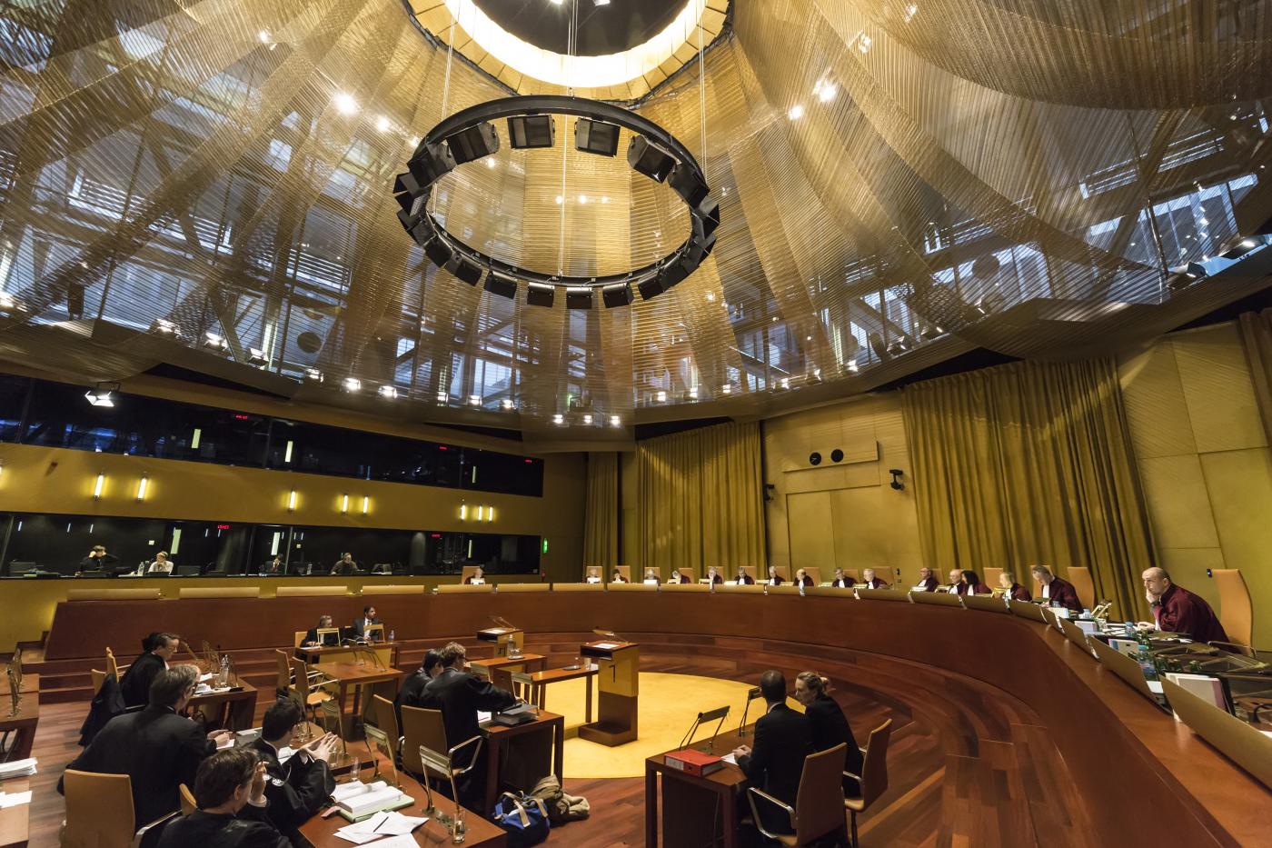Bruselas pone en duda ante el TJUE que la amnistía sea de interés general 