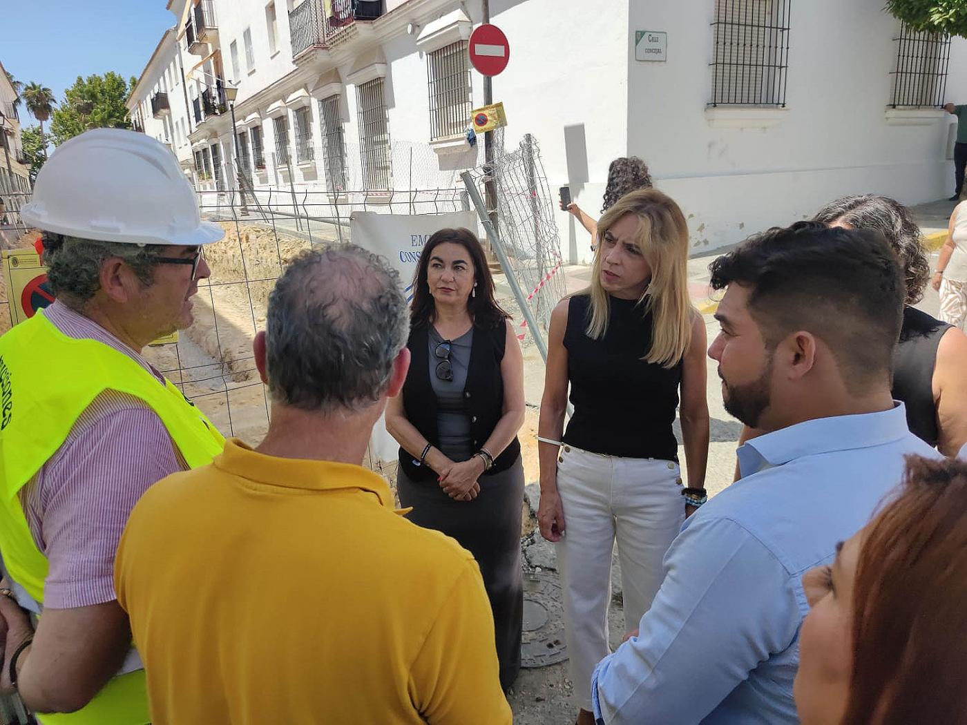 Diputación supervisa las obras de reurbanización de La Verbena en Arcos