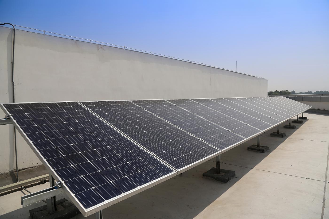 ENERGÍA SOLAR. - viva