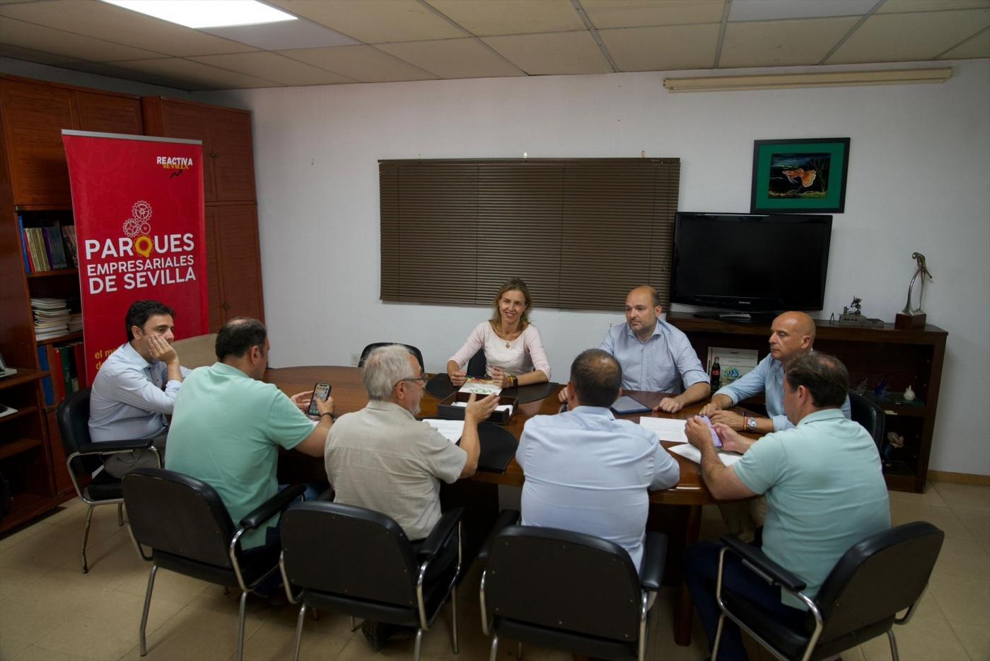 Vox pide más inversión en los parques empresariales de Sevilla