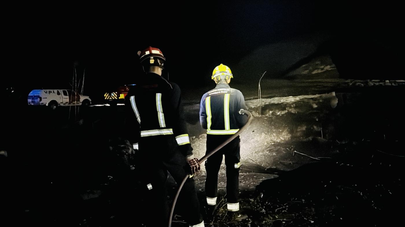 Hallado el cadáver carbonizado de un hombre al apagar un incendio en Madrid