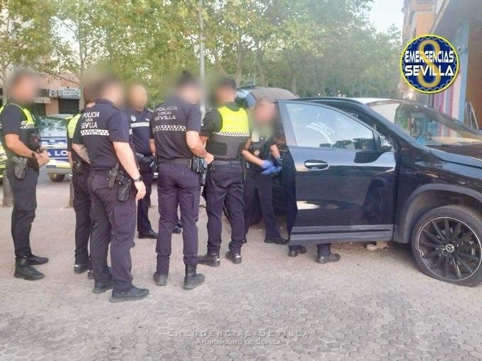 Detenido tras una arriesgada persecución un varón que conducía drogado por Sevilla