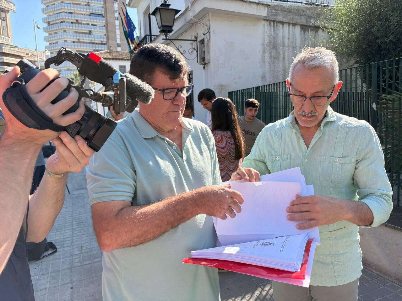 El PSOE exige a la Junta que asuma sus competencias ante 
