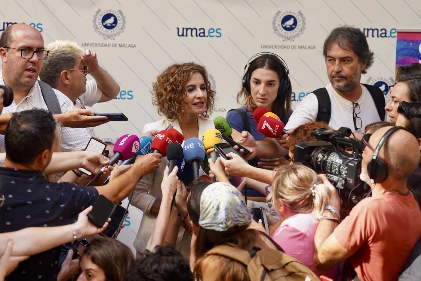 Montero ha hecho el anuncio en Málaga. - ÁLex Zea/Europa Press