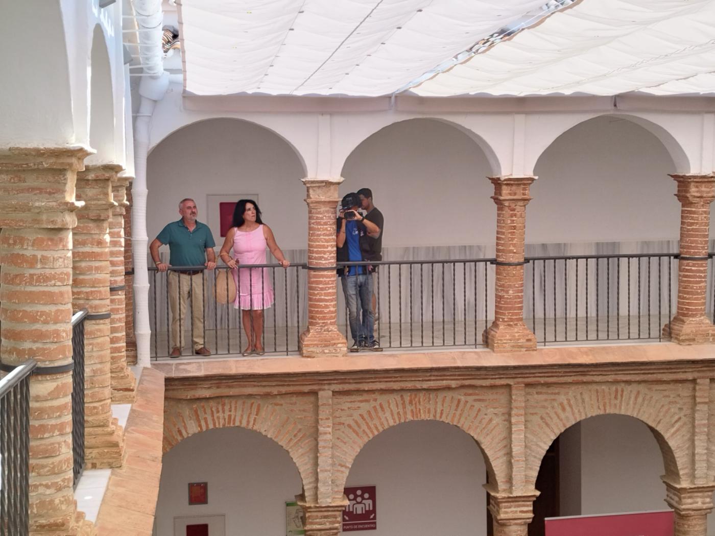 Así quedó el nuevo toldo del Museo de Vélez-Málaga. - Ayuntamiento Vélez-Málaga