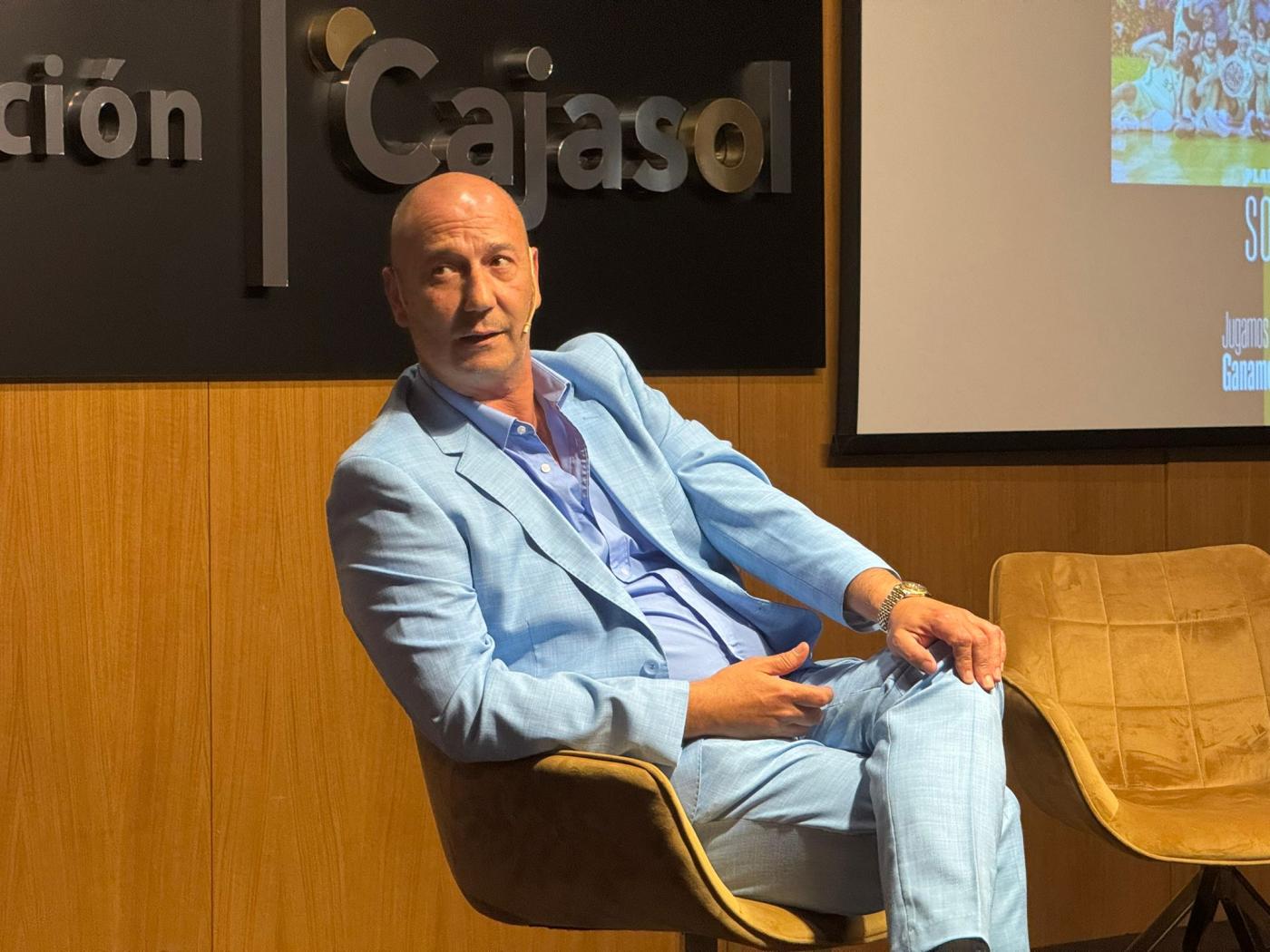 La Fundación Cajasol sale al rescate del baloncesto en Sevilla