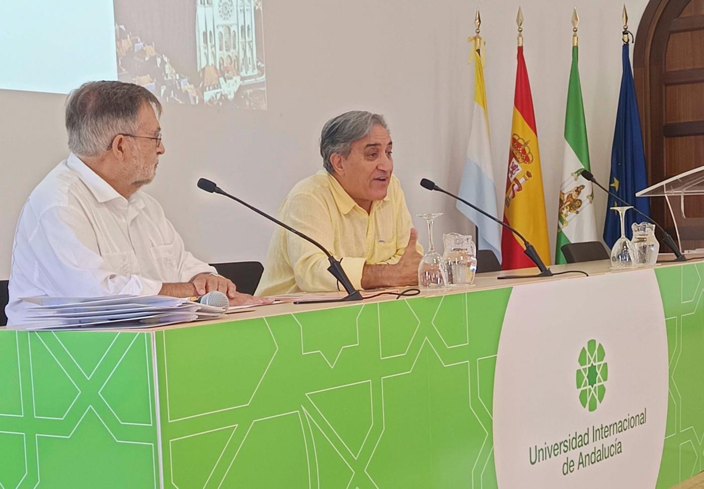 Corral en la UNIA: 
