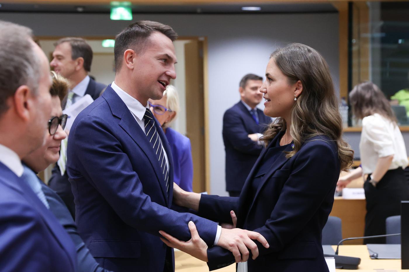 Polonia avisa de que la oficialidad del catalán plantea 