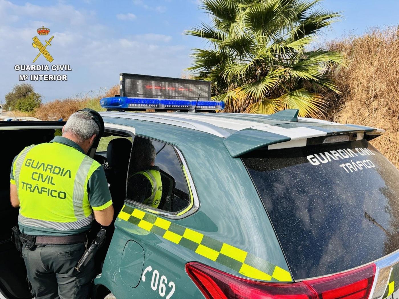 Agente de la Guardia Civil de Tráfico. - Guardia Civil