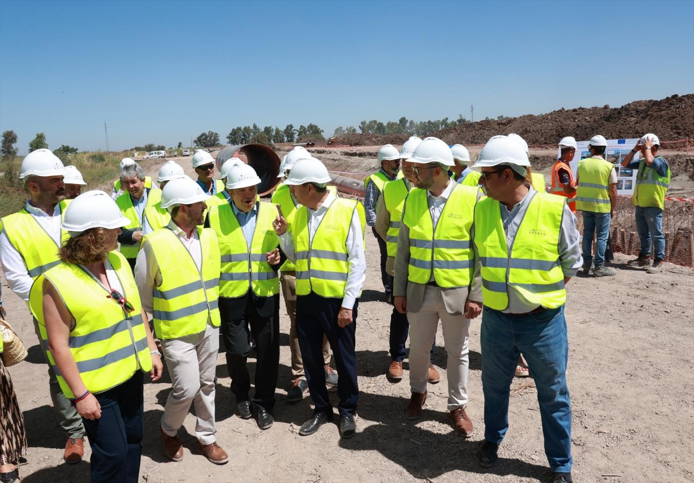 El Gobierno invierte 170 millones en modernizar regadíos en las Marismas del Guadalquivir 