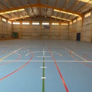 El pabellón del CEIP Príncipe Felipe de Chipiona ya cuenta con su nuevo suelo técnico