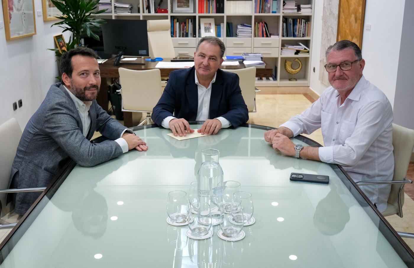 La Diputación garantiza las ayudas de 10 millones a los agricultores de Doñana