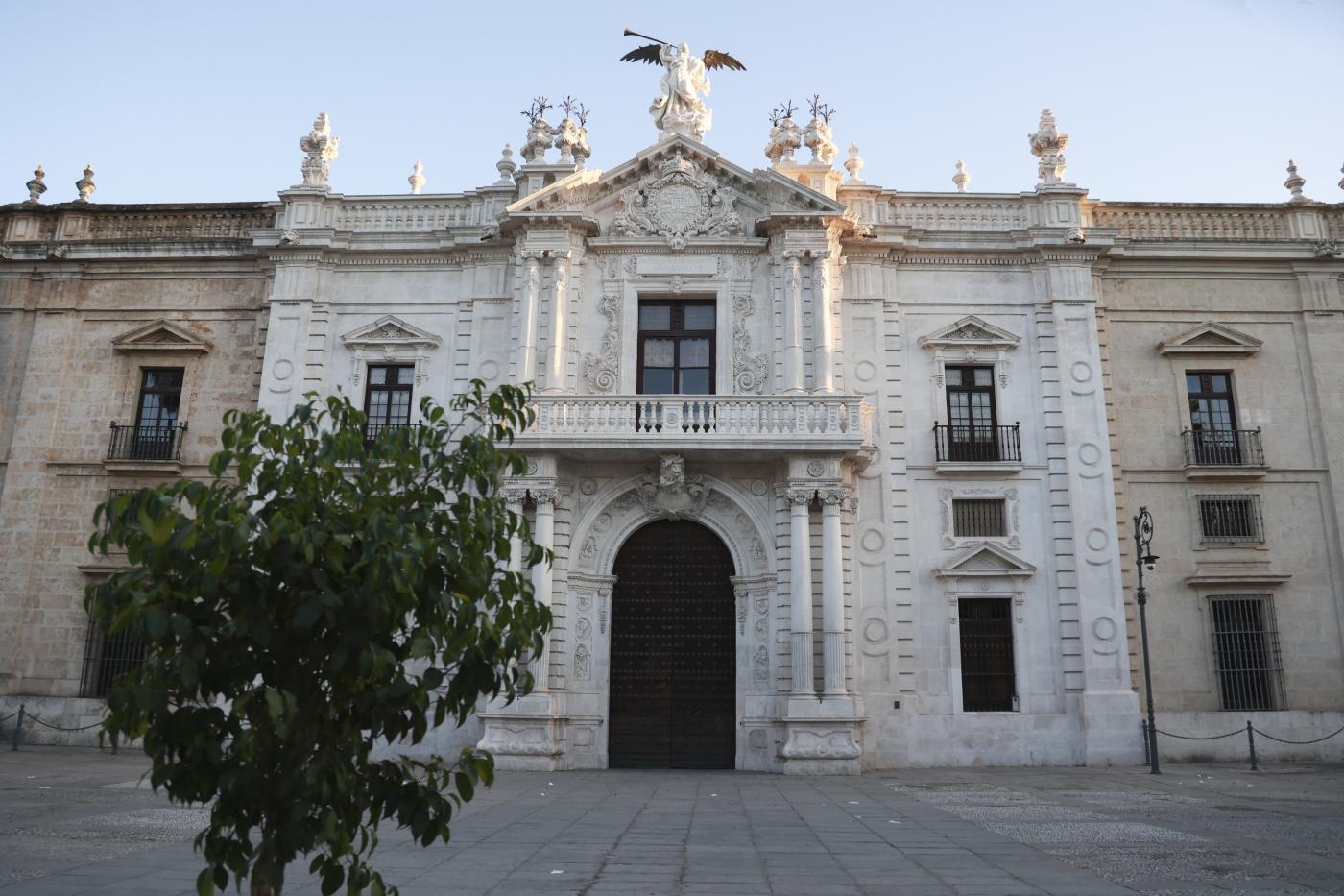 Fachada del Rectorado de la US. - Archivo