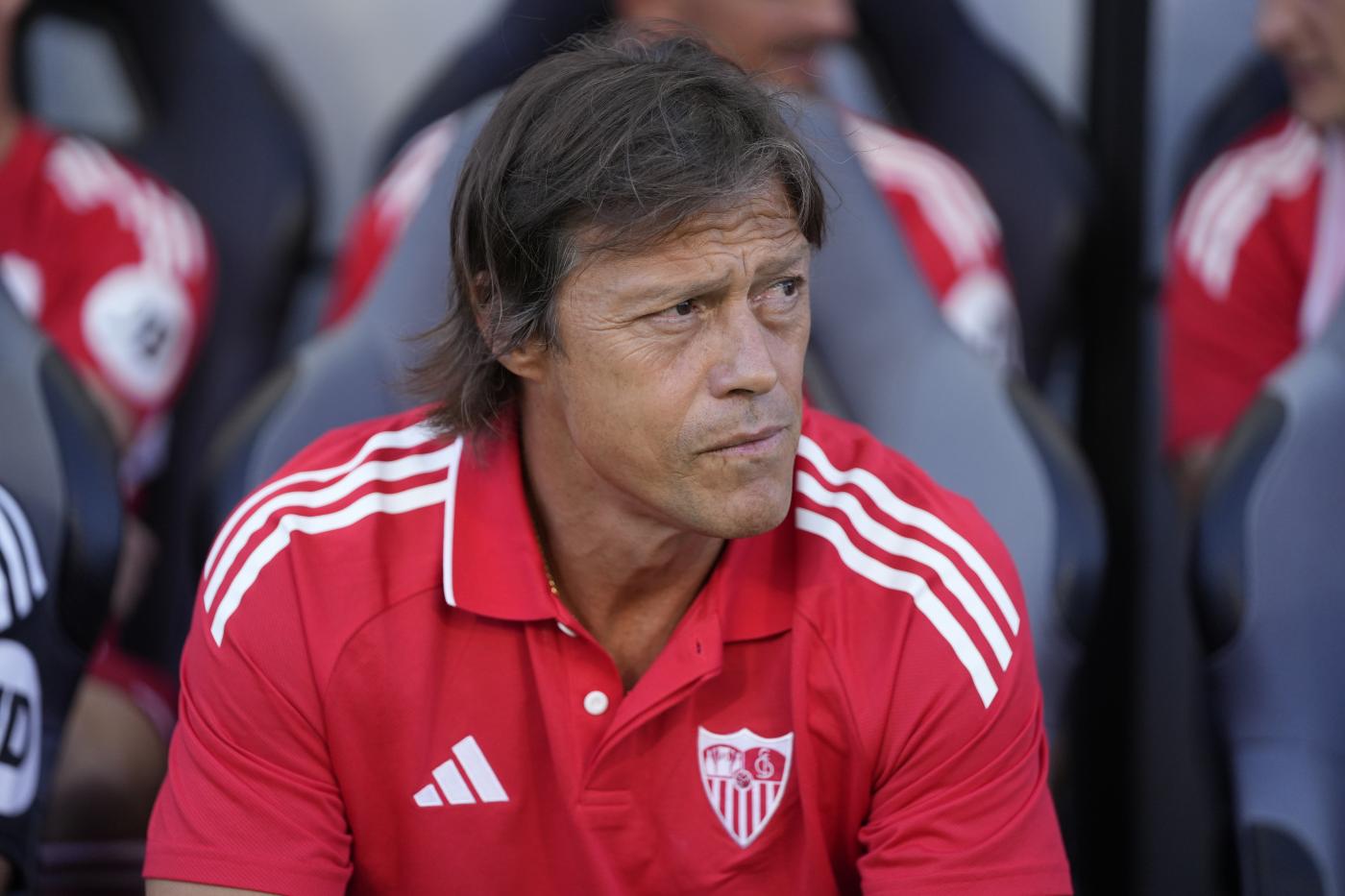 Almeyda no da con la tecla, pero ya va descartando algunas notas