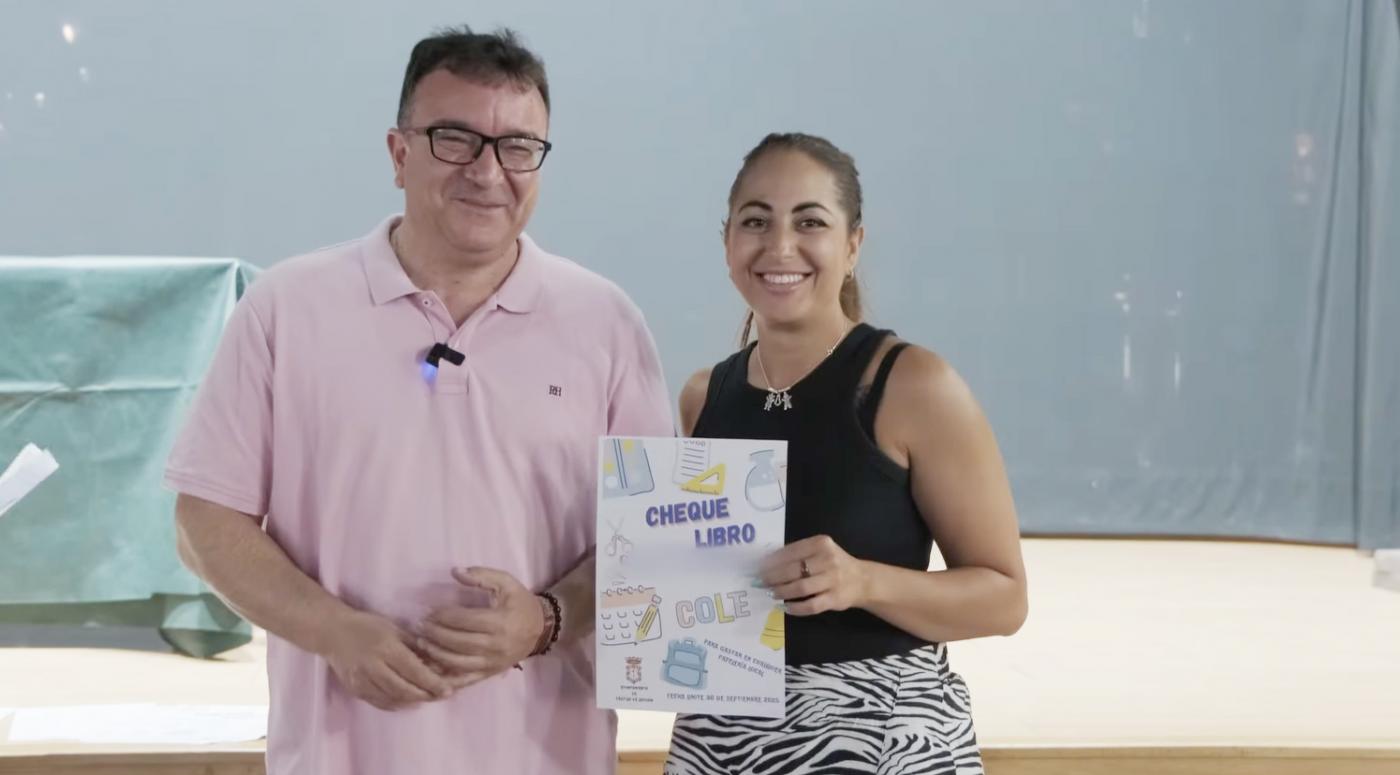El cheque libro alivia la vuelta al cole en Castillo