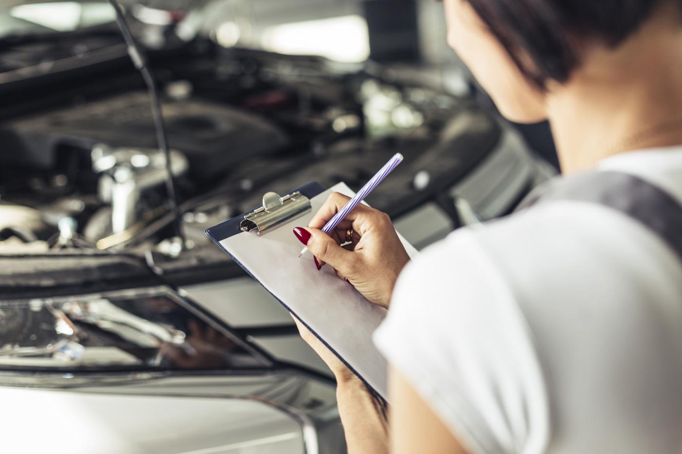 Estos son los problemas que suele encontrar la gente al comprar coches de segunda mano 
