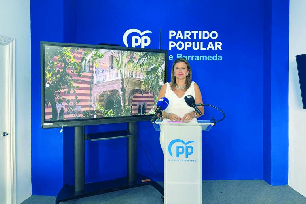 La Presidenta Local del PP de Sanlúcar y Portavoz Municipal, Carmen Pé - AI