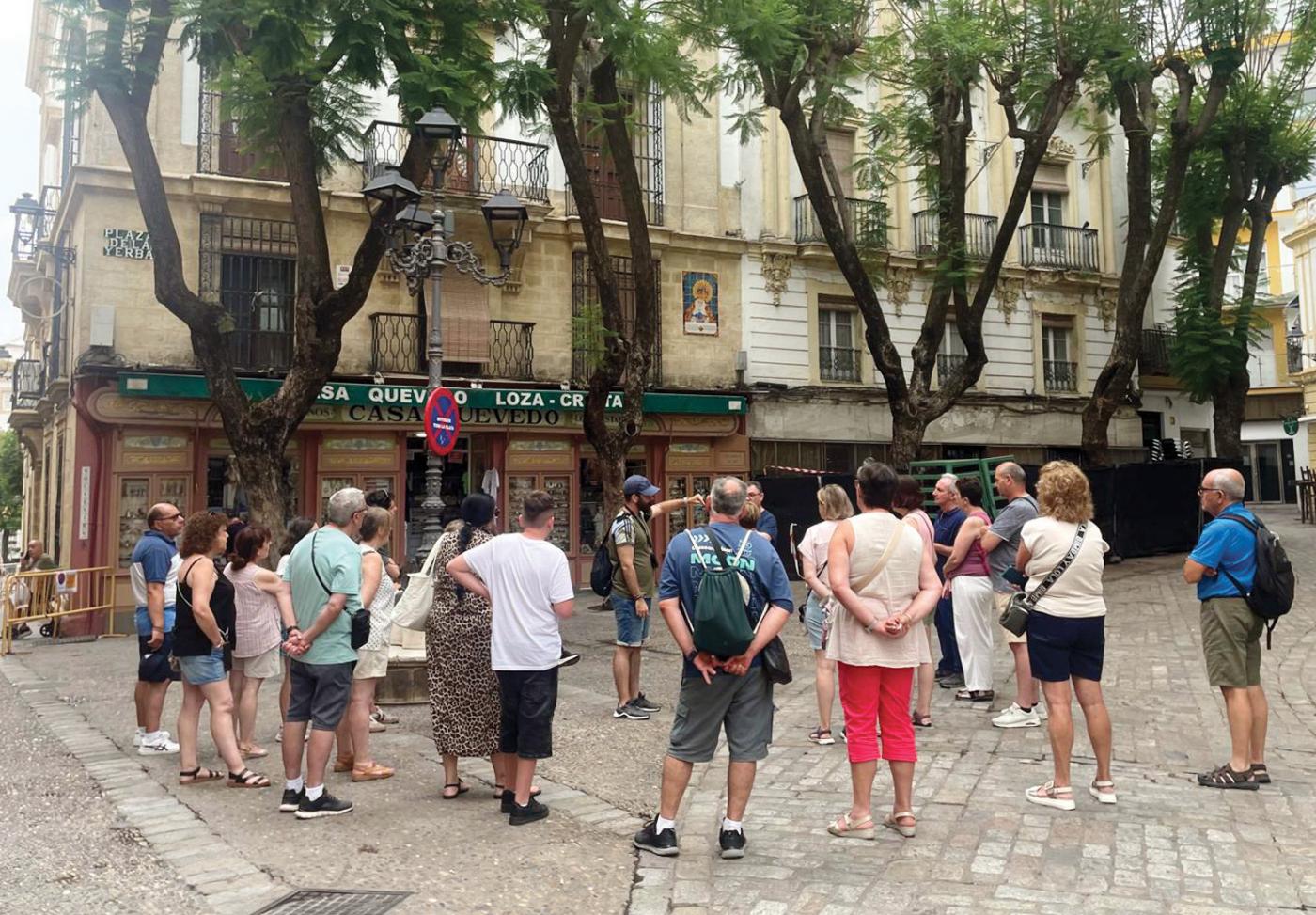 Los hoteles acumularon una pérdida de viajeros del 9% en el primer semestre del año
