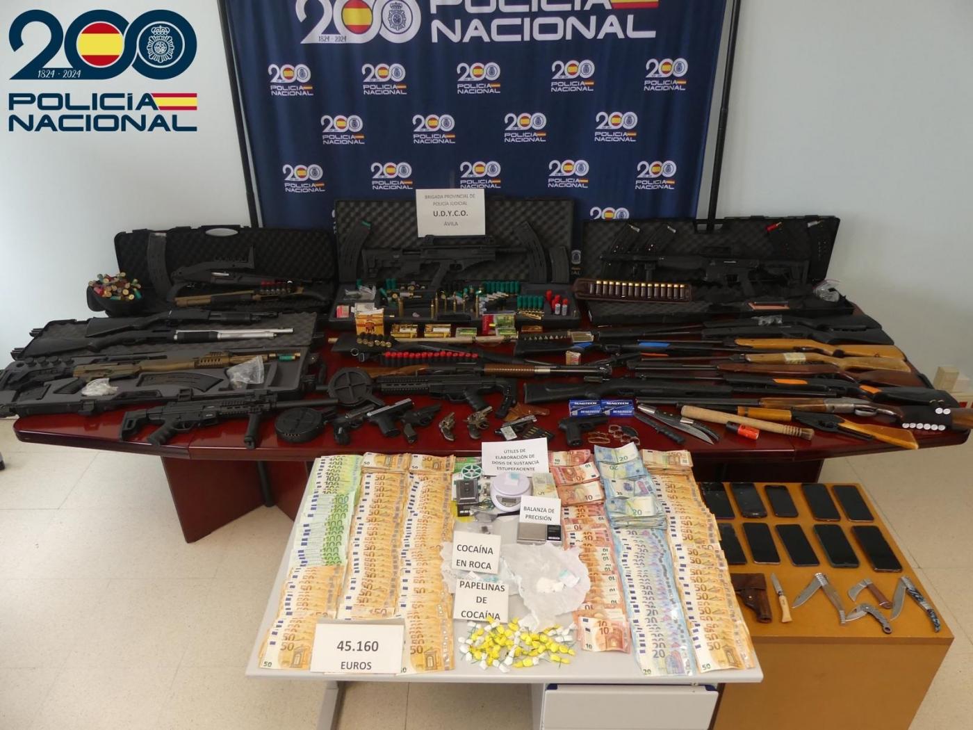 Detenidos y armas de gran calibre incautadas en una redada contra el narcotráfico en Ávila