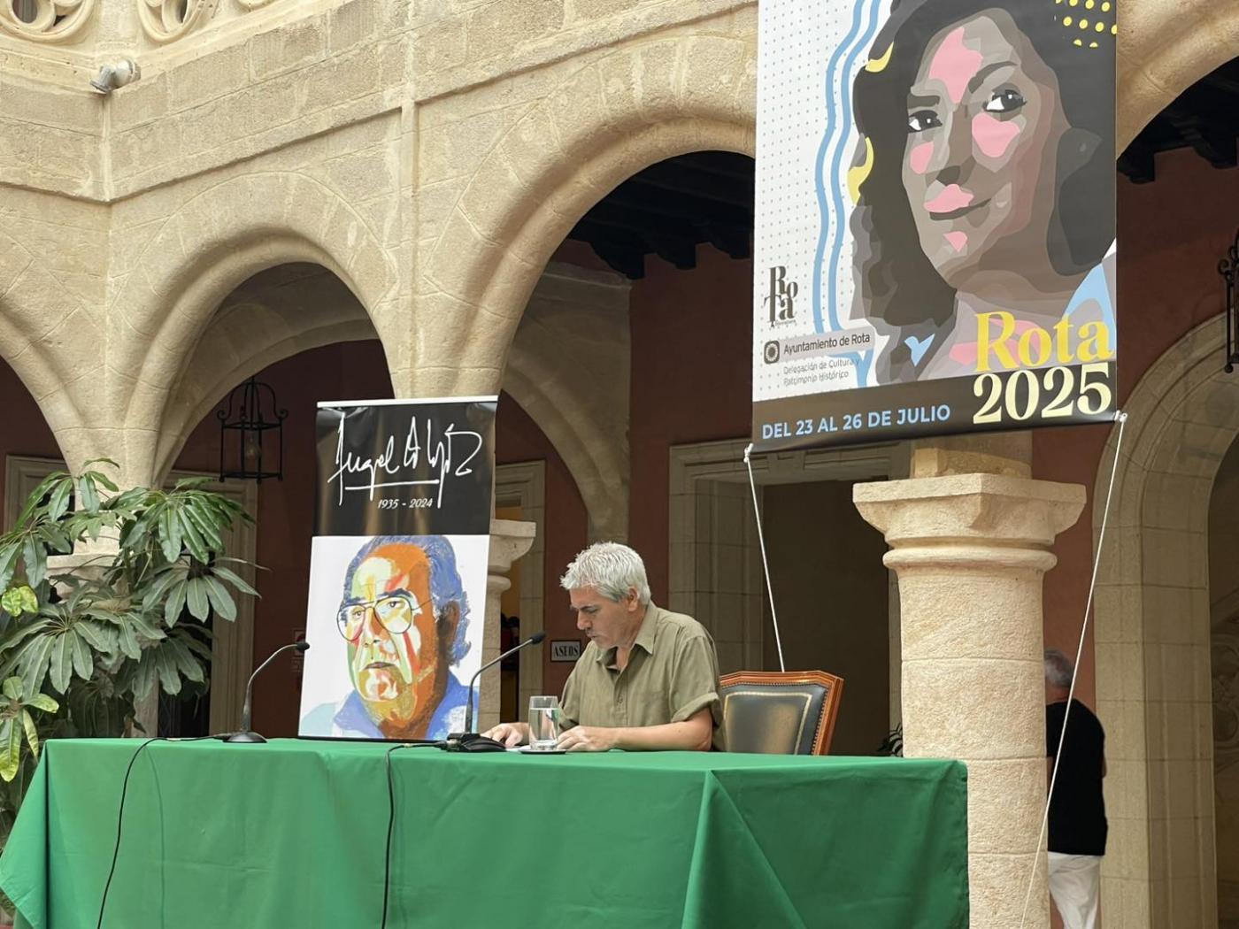 El pregón de la Feria del Libro reafirma el abanico de posibilidad que ofrecen los libros