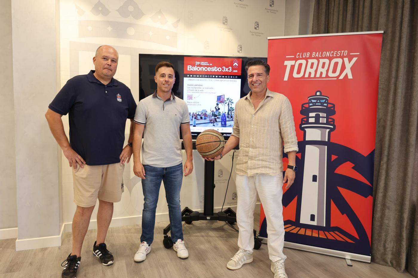 Torrox calienta motores para una nueva edición de su emblemático torneo 3x3 de baloncesto 
