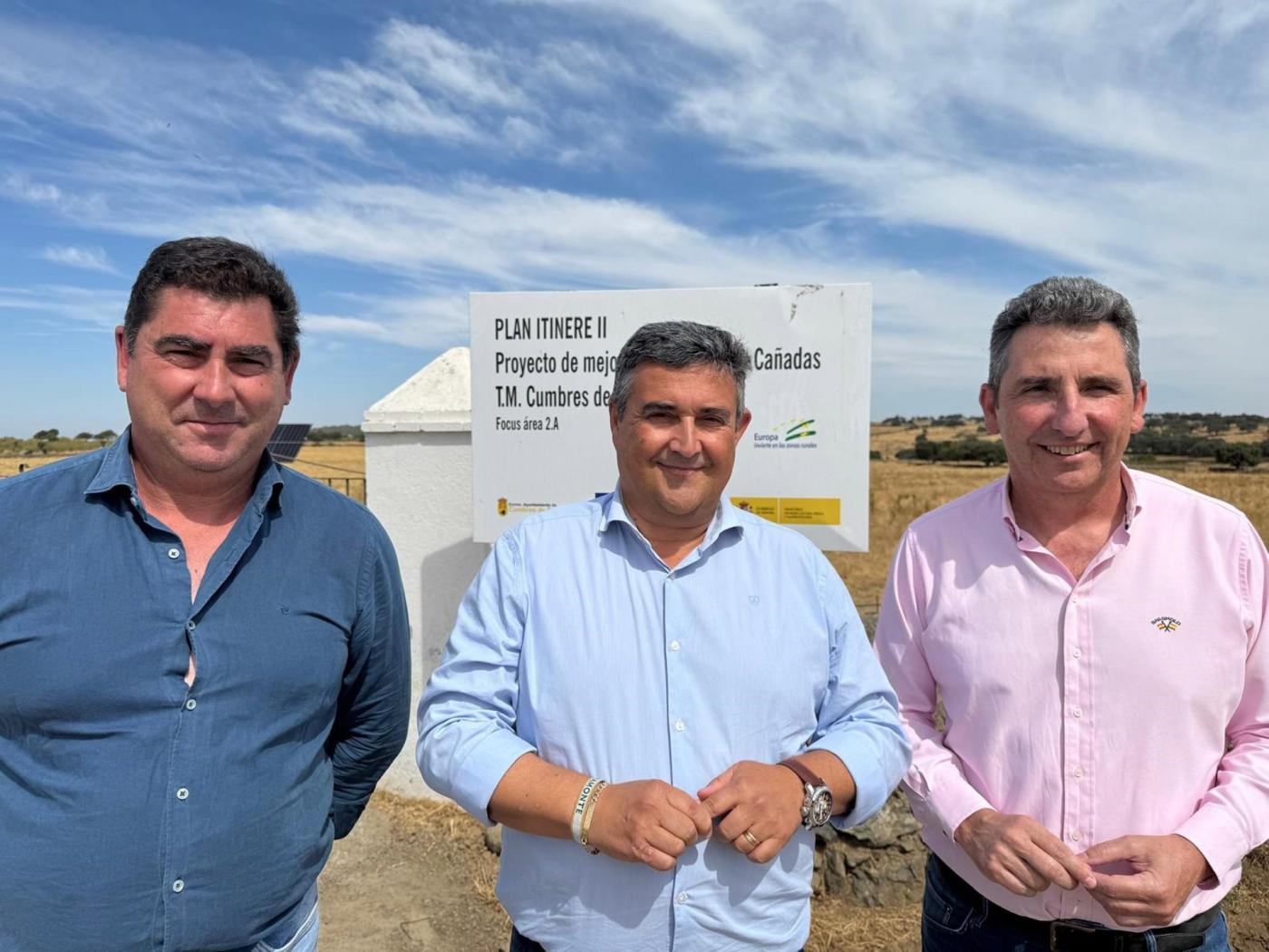El Plan Itínere II repara caminos en Rosal, Puerto Moral y Cumbres de Enmedio