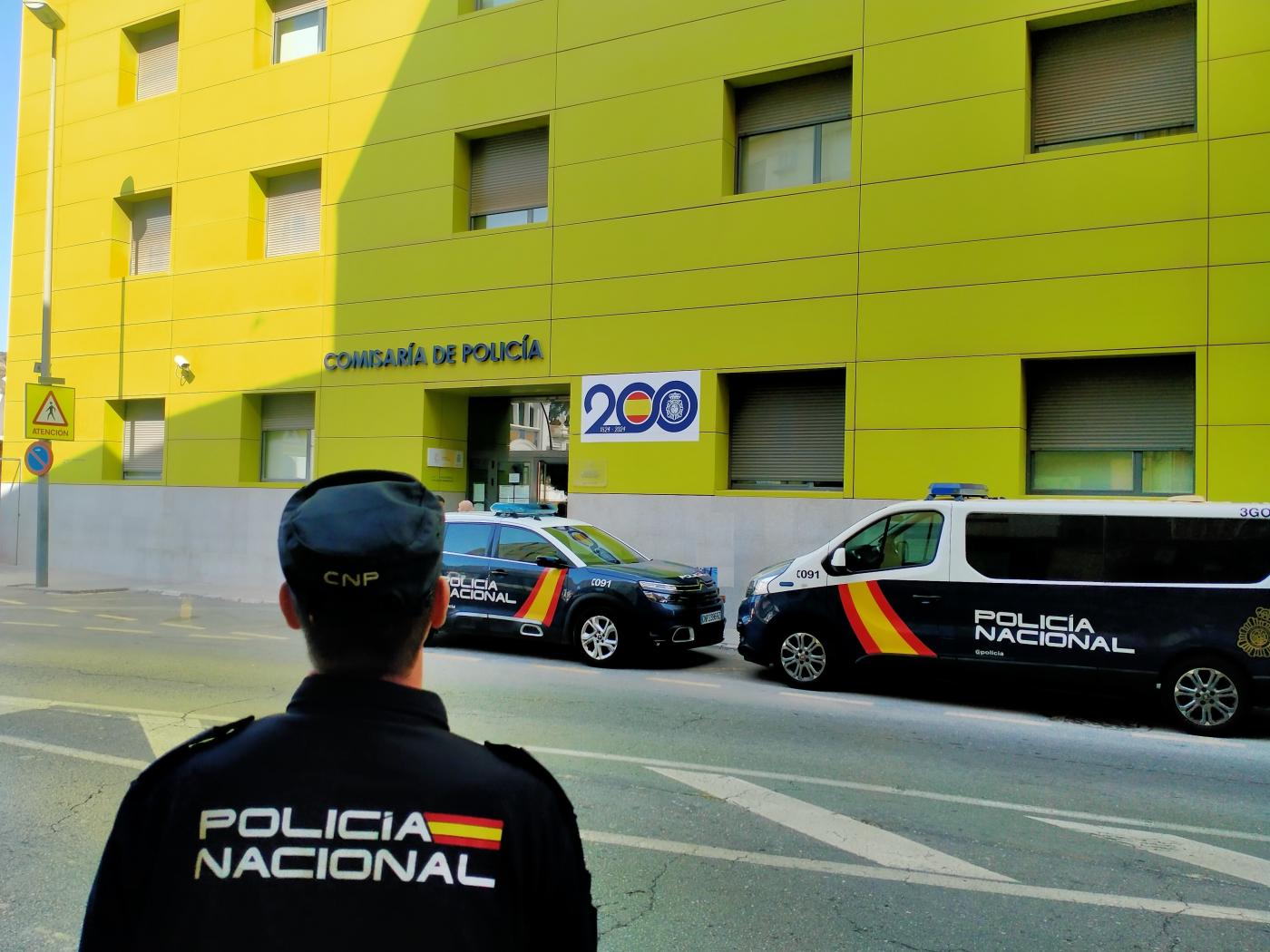 La Policía Nacional detiene en Murcia a siete conductores de una patera