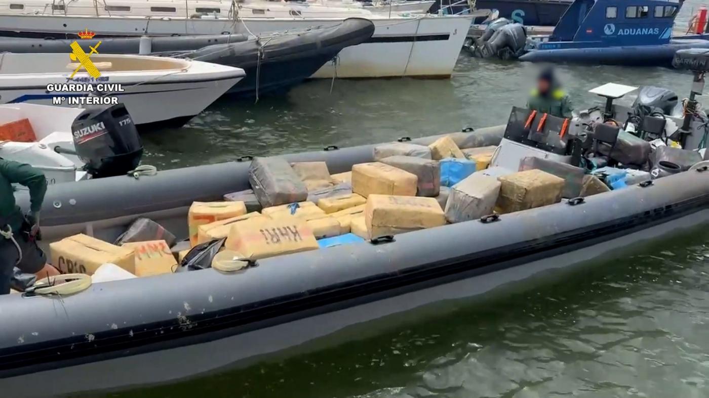 Intervenidas cinco toneladas de hachís, dos narcolanchas y 2.000 litros de combustible