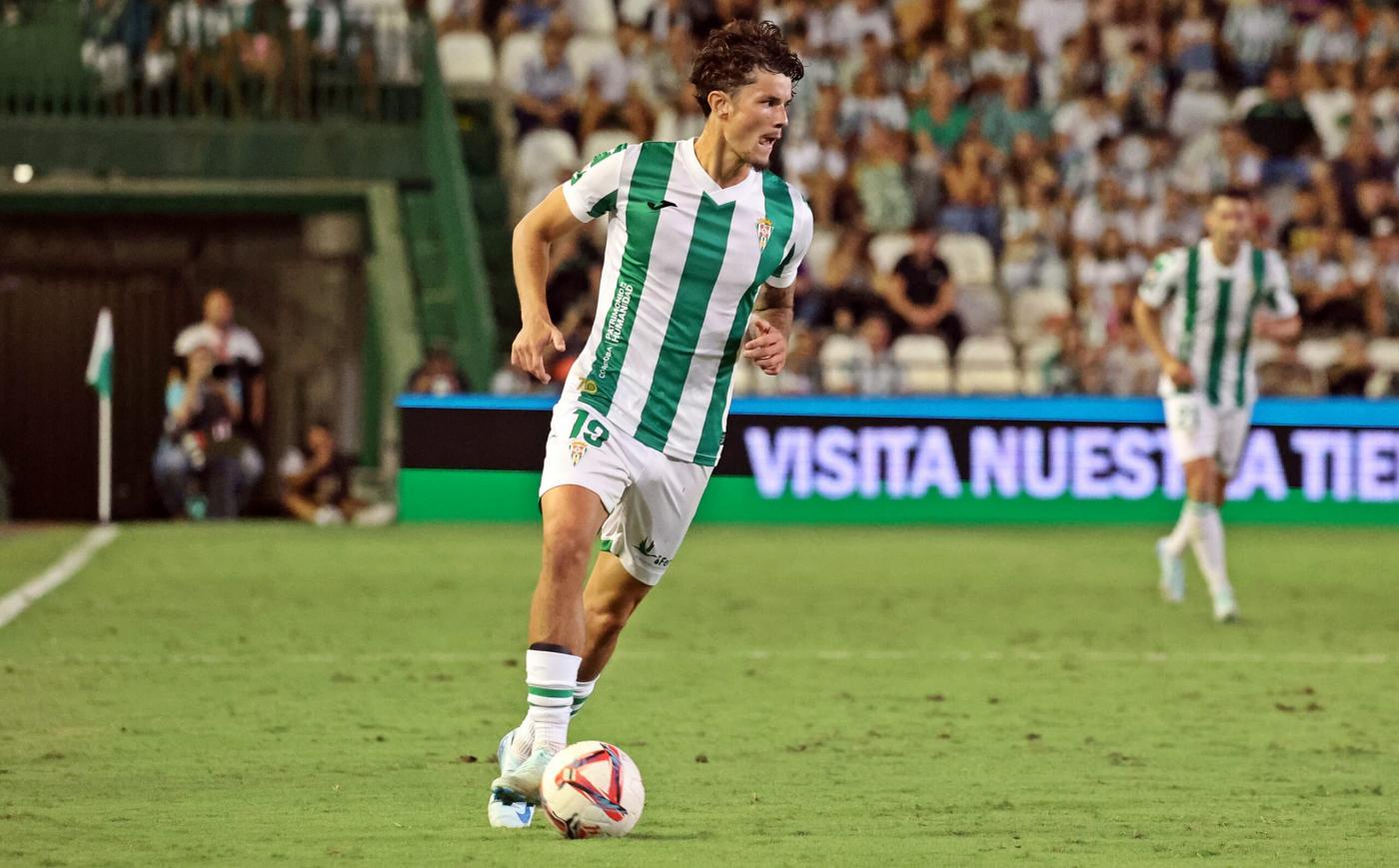 El Córdoba acuerda con Jude Soonsup-Bell la rescisión de su contrato