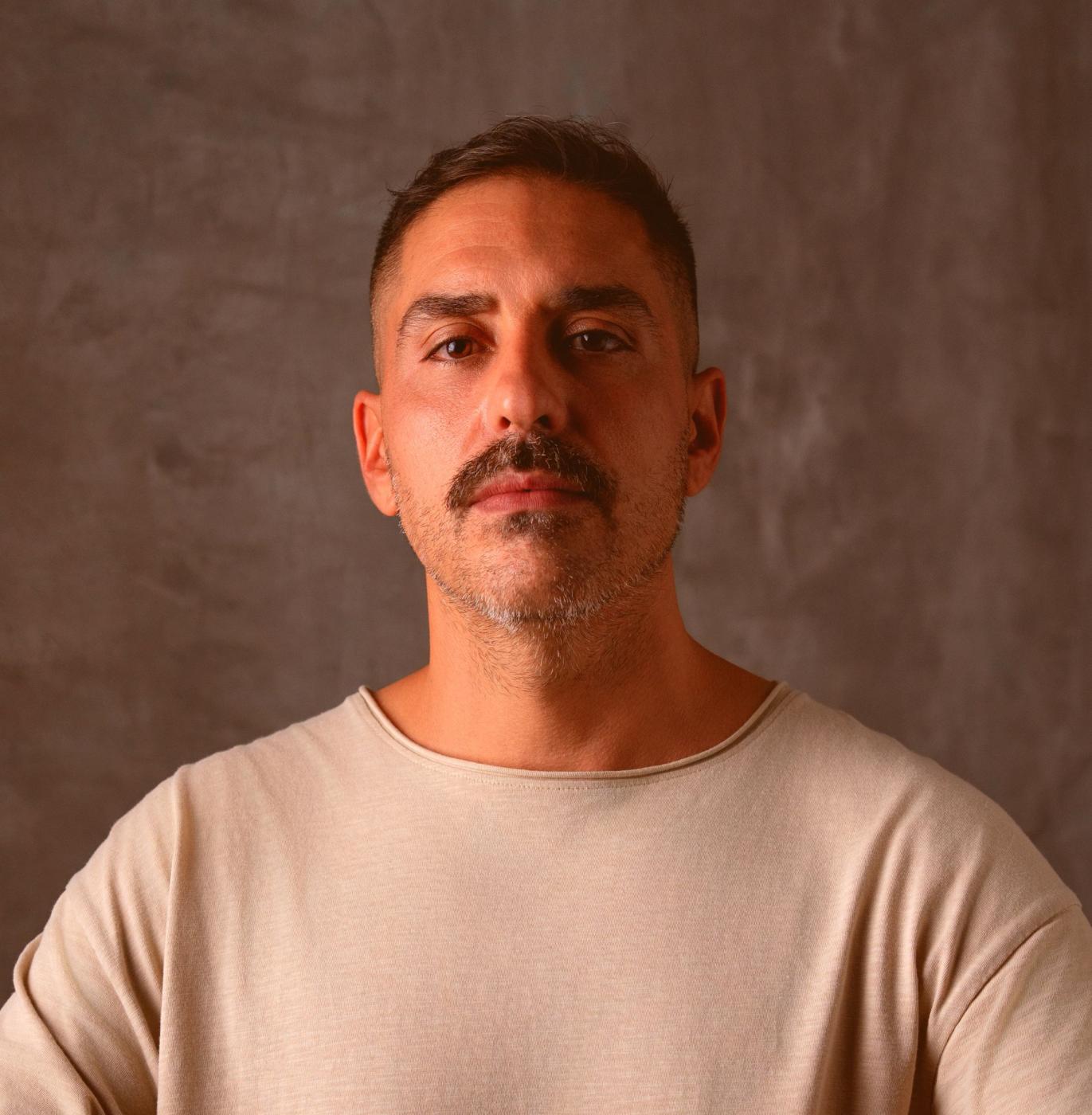 El artista Bruno Díaz Ríos, realizará el cartel de la Semana Santa de Jerez 2026