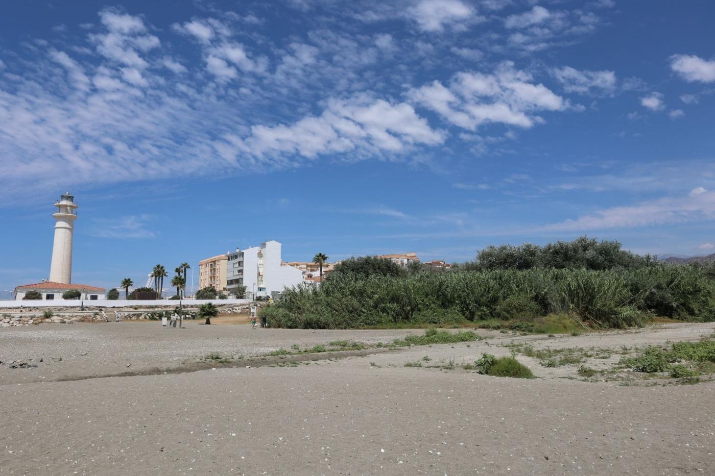 Desembocadura del río Torrox. - Ayuntamiento Torrox