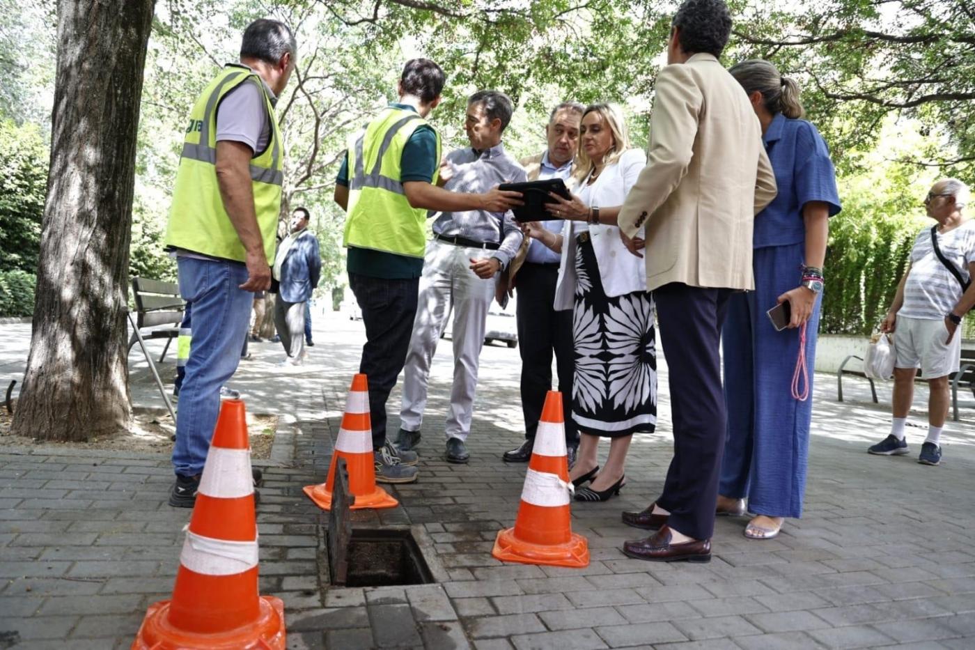 El Ayuntamiento refuerza la limpieza de imbornales con 