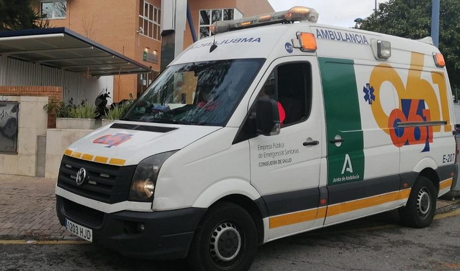 Muere un hombre de 57 años al quedar atrapado debajo de un coche en Priego de Córdoba