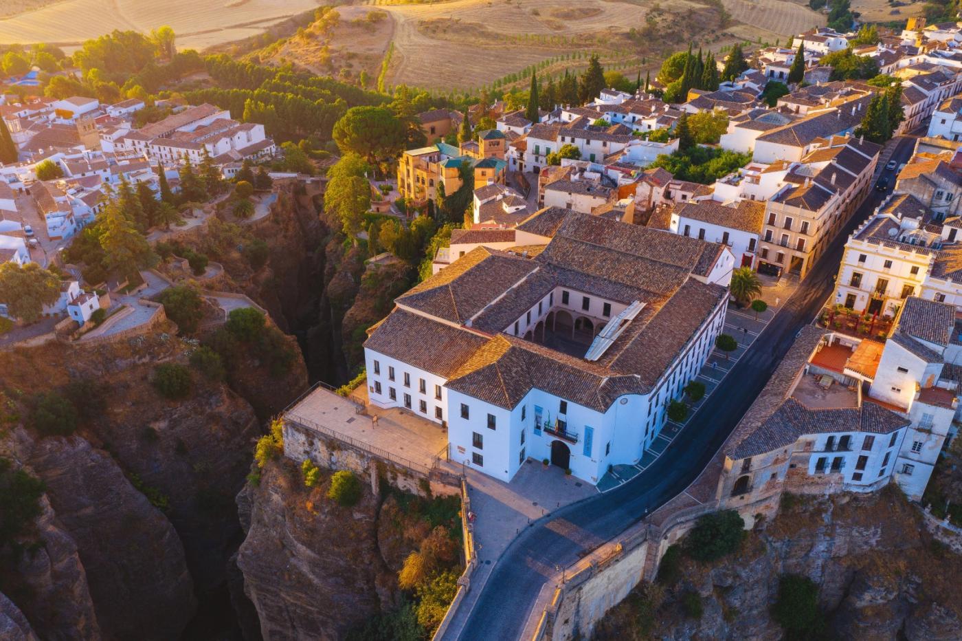 El Ayuntamiento reforzará el posicionamiento de Ronda como destino de turismo MICE