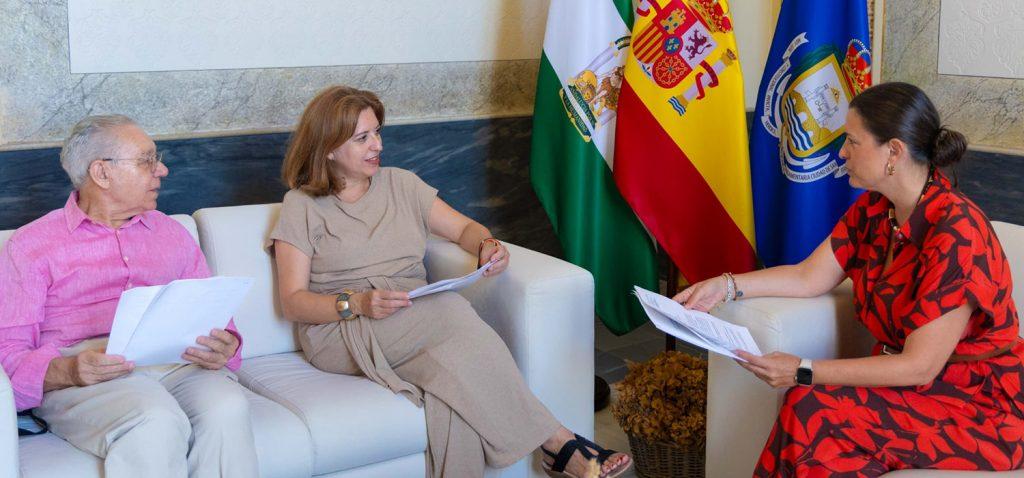 La presentación en el Ayuntamiento.  - UCA