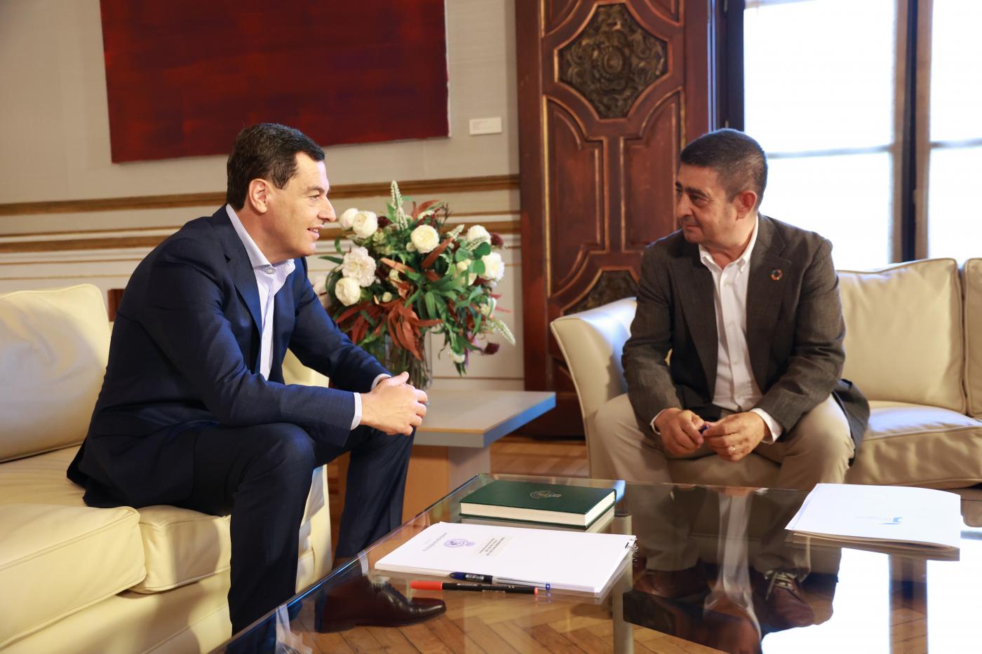 Francisco Reyes y Juanma Moreno. - EP