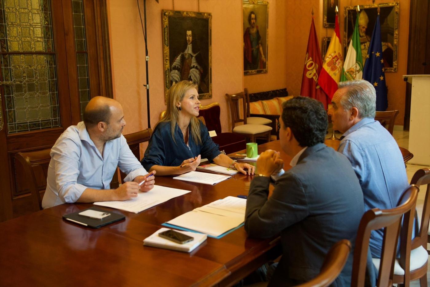 Vox destaca avances en su pacto con el Gobierno de Sanz para los presupuestos de 2025