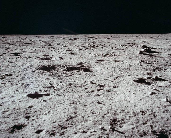 China inventa un dispositivo para fabricar ladrillos en la Luna