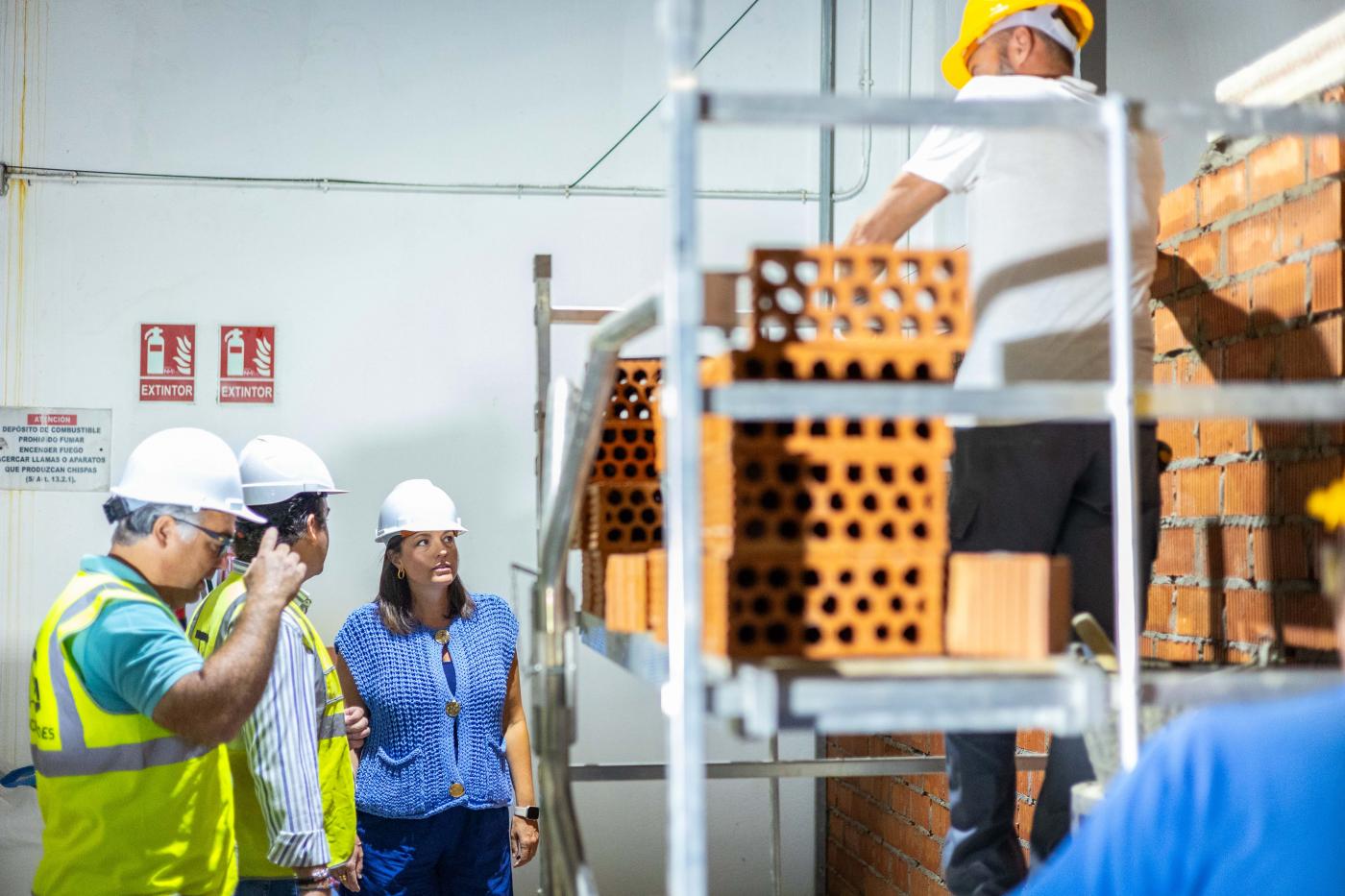 Visita de la alcaldesa.  - A.I.