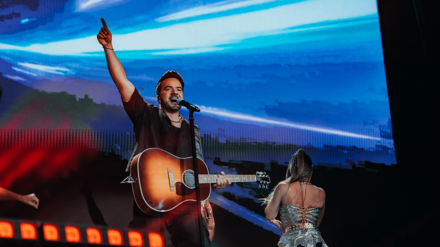 Luis Fonsi, como en casa en el Tío Pepe Festival:“¿Me invitan en 2026 que viene otra vez?