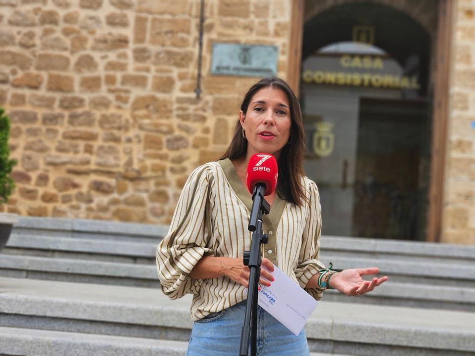 Los populares insisten en que la reducción del gasto es producto de 