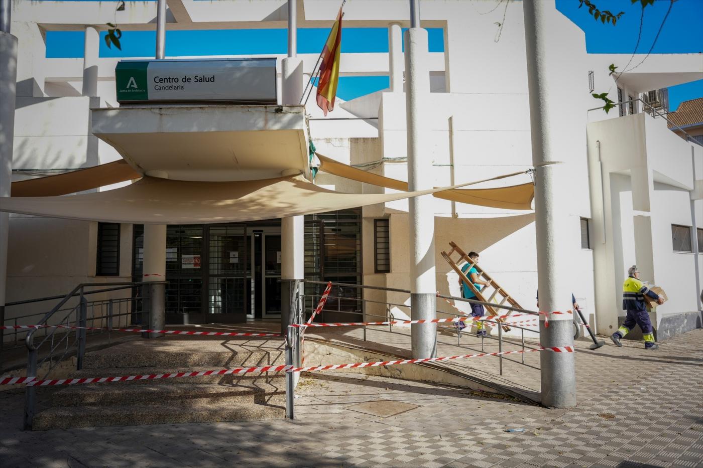 Centro de salud La Candelaria, en Sevilla. - MARIA JOSE LOPEZ / EUROPA PRESS