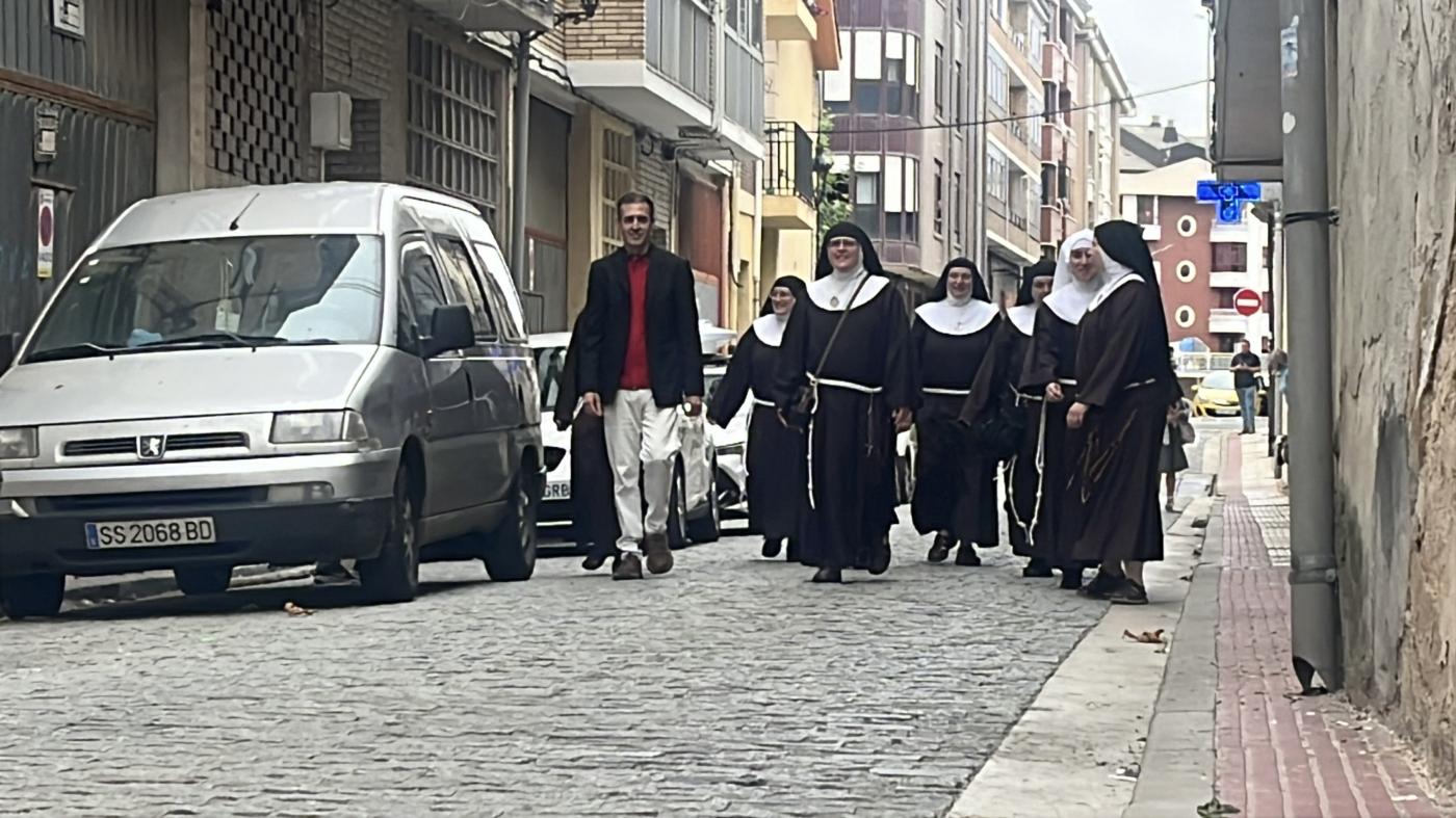 La jueza dicta sentencia de desahucio para las exmonjas de Belorado
