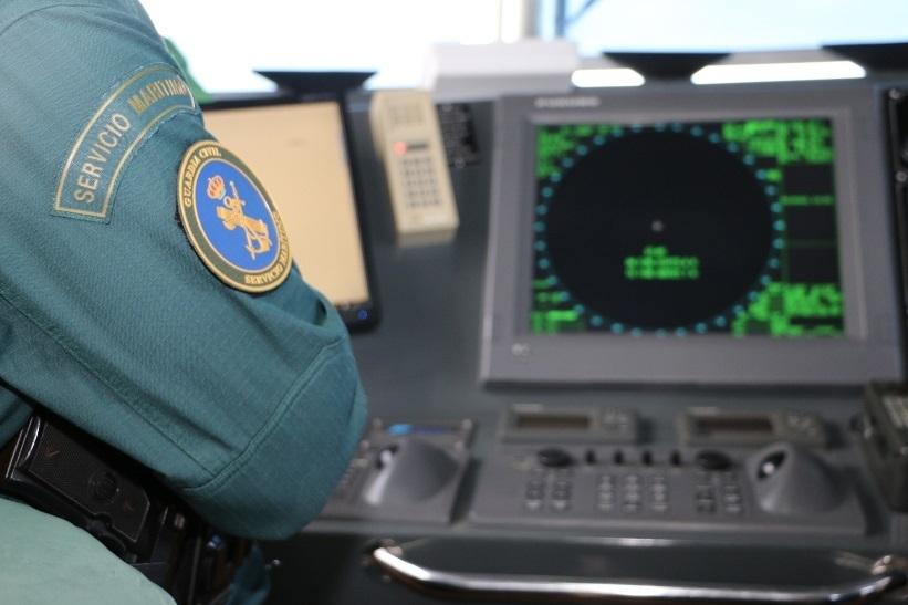 Continúa la búsqueda de los dos ocupantes de la avioneta caída al mar
