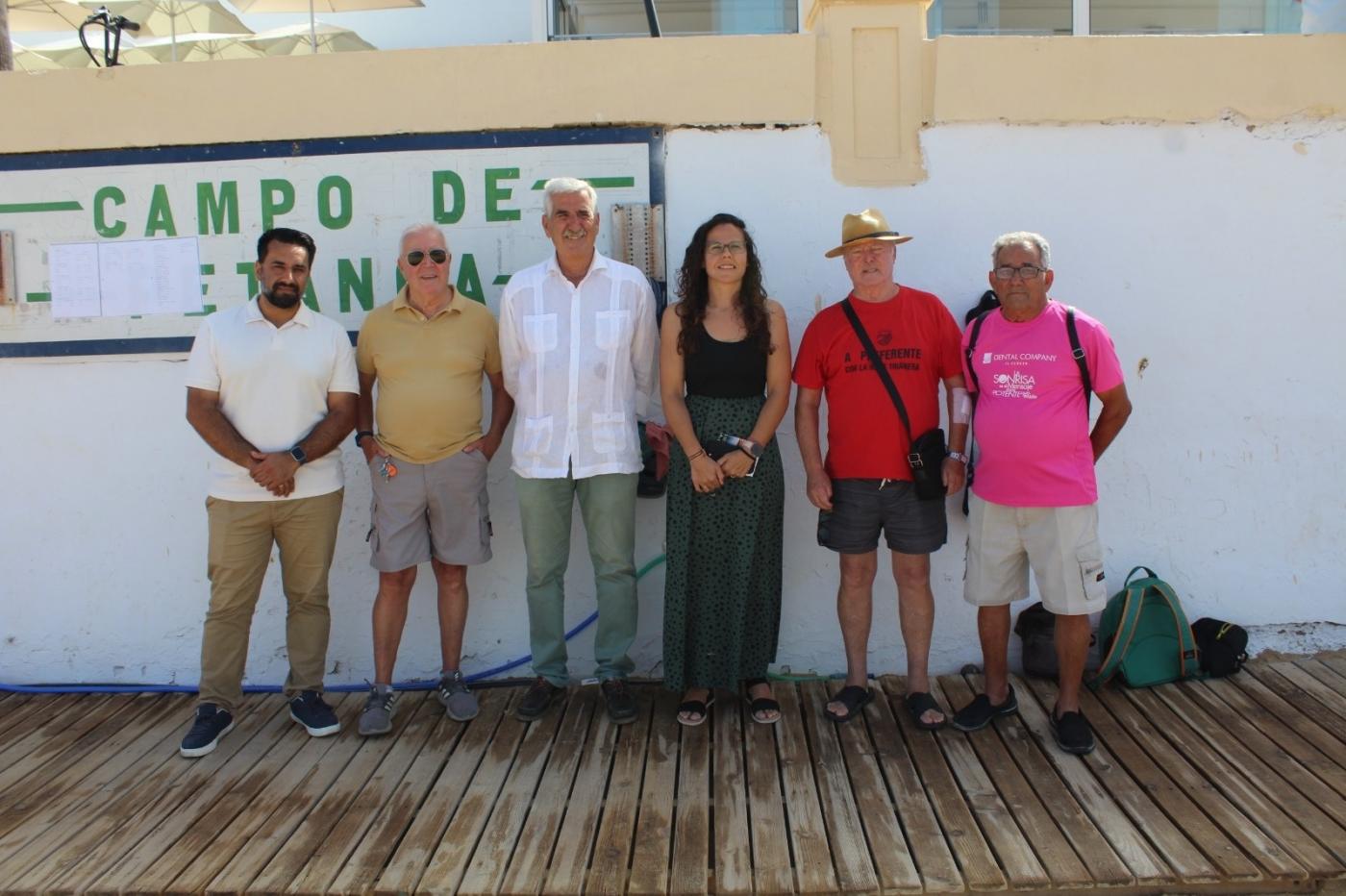 El Torneo de Petanca vuelve a la playa de Regla en su 28ª edición 